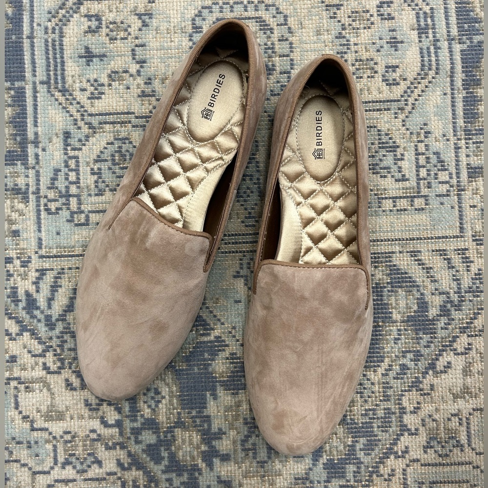 New With Box. Birdies - The Starling size 9.5 Latte Suede.